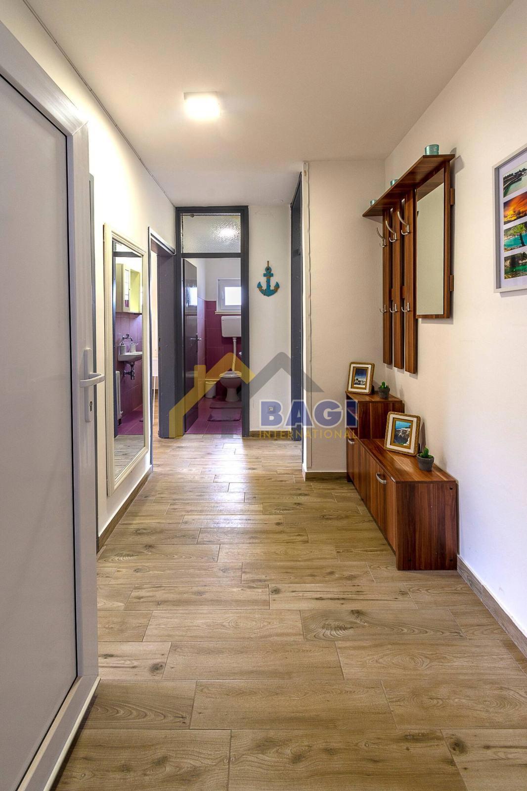 Pula - Stanovanje na iskani lokaciji 70,64 m2 - 2. nadstropje - dvigalo