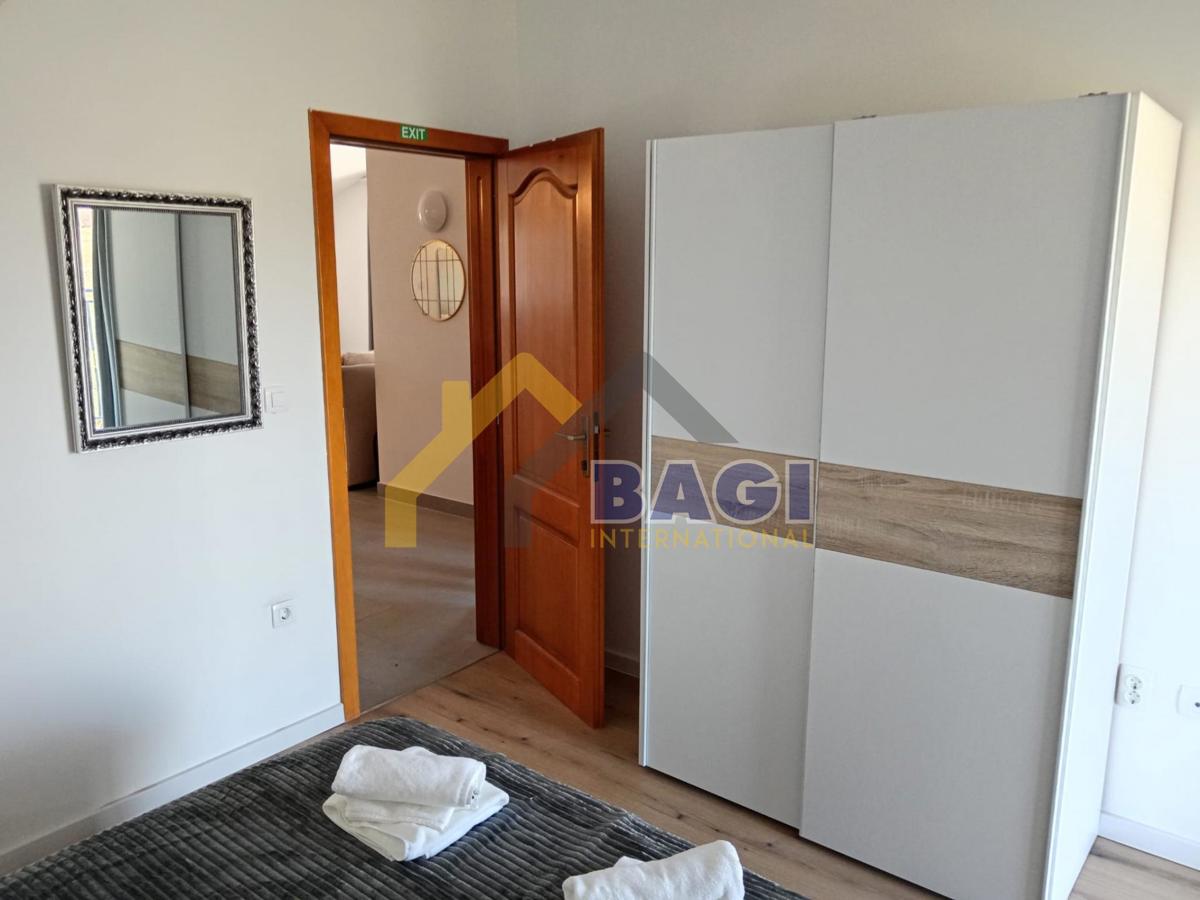 Stanovanje v bližini Pule 85m2 - dve parkirni mesti - skupni vrt