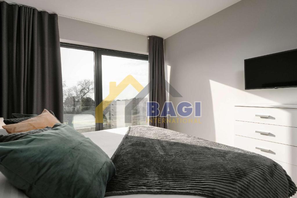 Ekskluzivna vila z bazenom, wellnessom in jacuzzijem – Poreč