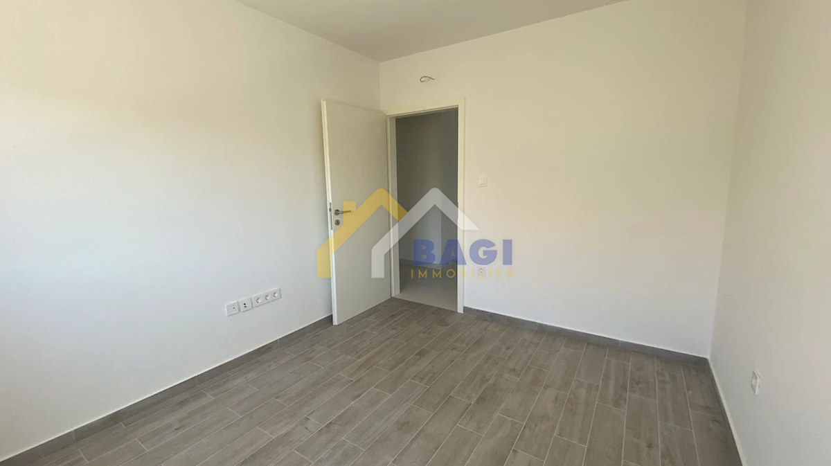 Apartmaj Ljubač, Ražanac, 87,79m2