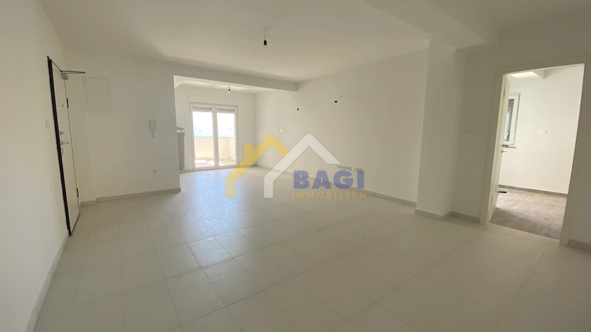 Apartmaj Ljubač, Ražanac, 87,79m2