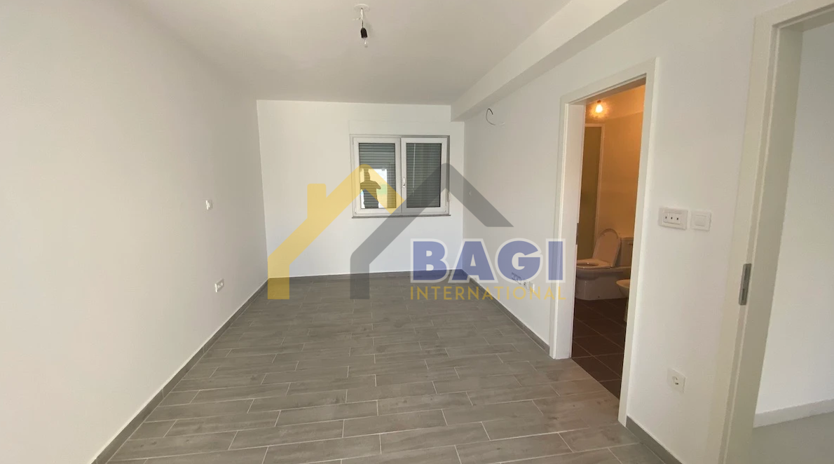 Apartmaj Ljubač, Ražanac, 87,79m2