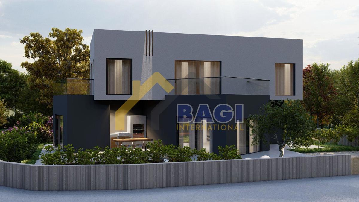 Fažana - Gradbeno zemljišče z dovoljenjem za hišo z bazenom