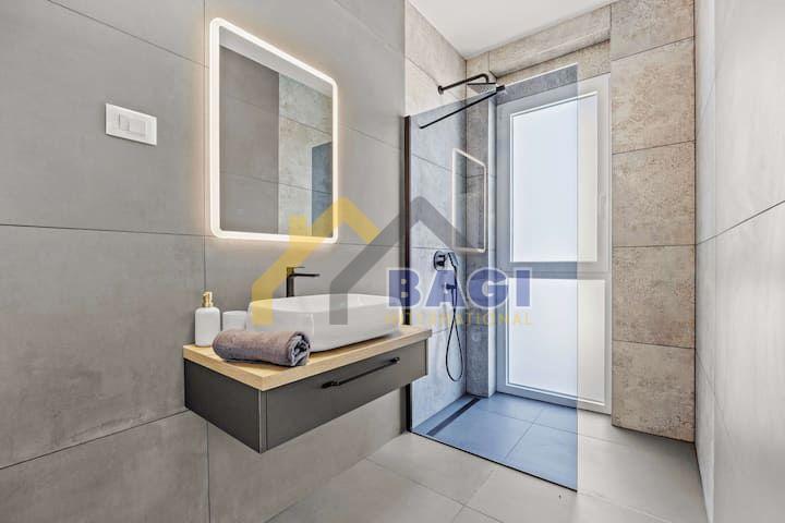 Svetvinčenat, Štokovci - moderna vila