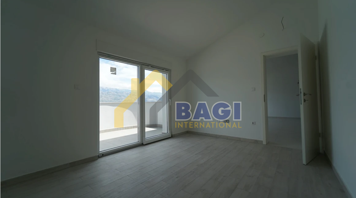 Apartmaj Ljubač, Ražanac, 91,74m2