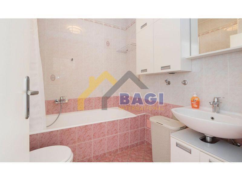 Apartmaj Cvjetno naselje, Trnje, 72m2