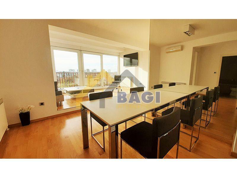 Apartmaj Cvjetno naselje, Trnje, 72m2