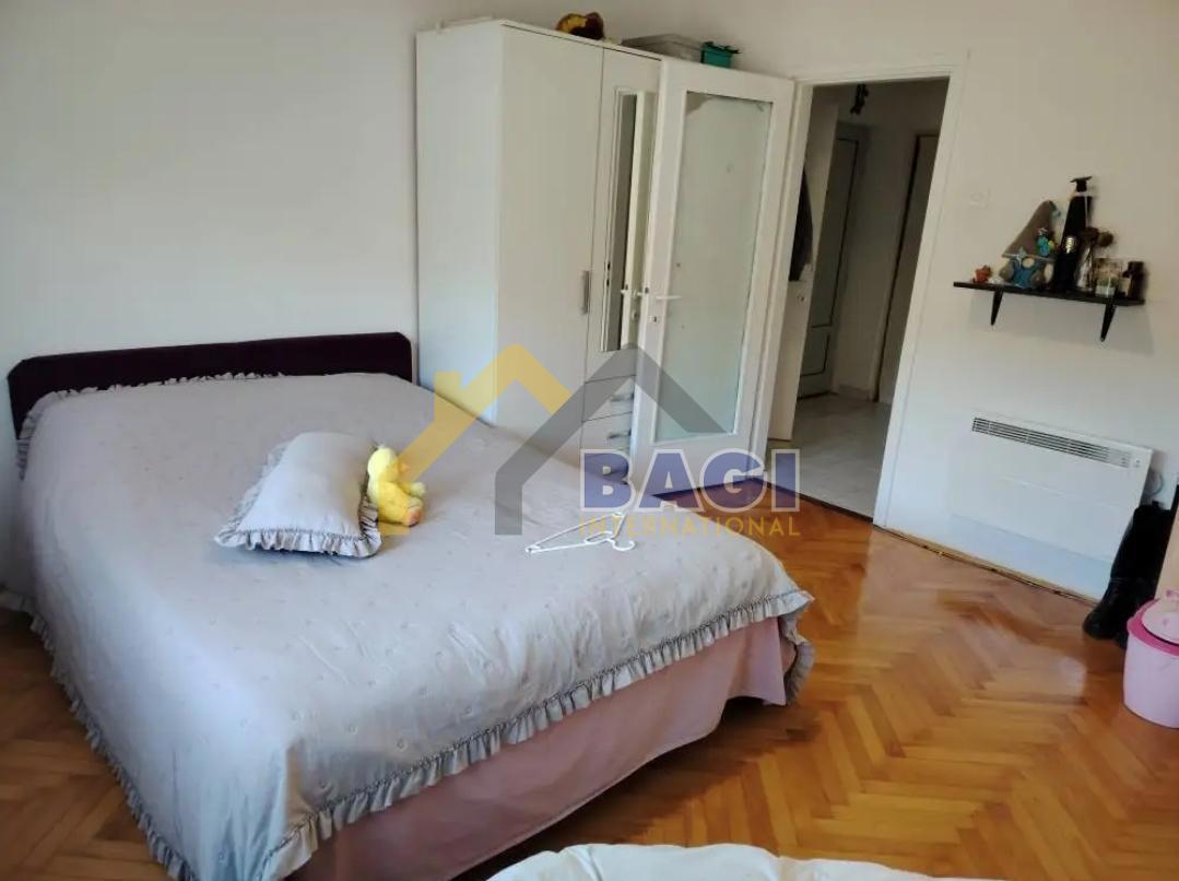 PULA PROSTORNO STANOVANJE S TREMI SPALNICAMI 96m2