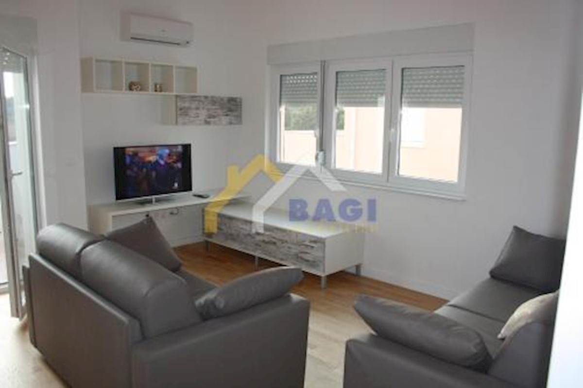 Apartmaj Stara Novalja, Novalja, 624m2