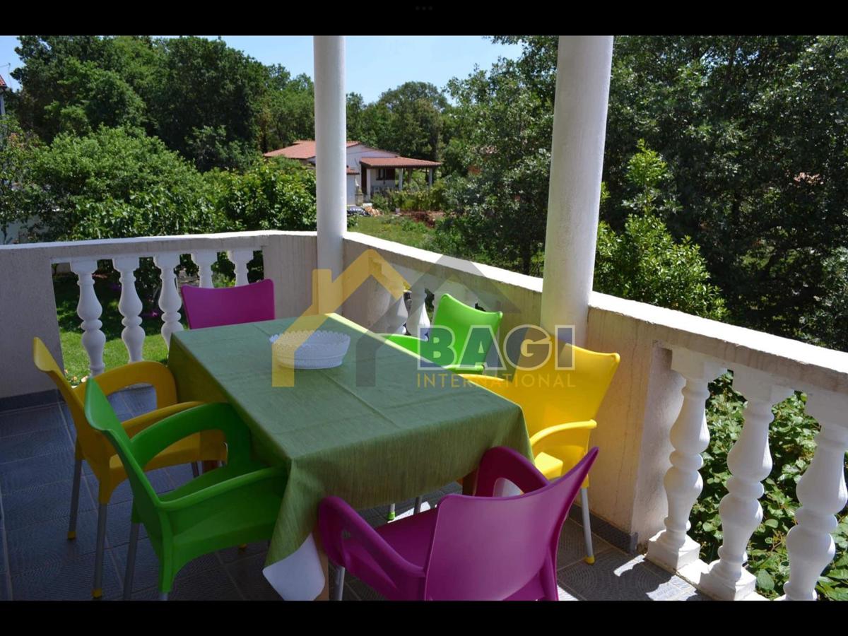 PRODAJA APARTMAJSKA HIŠA ŠTINJAN 4 APARTMAJI
