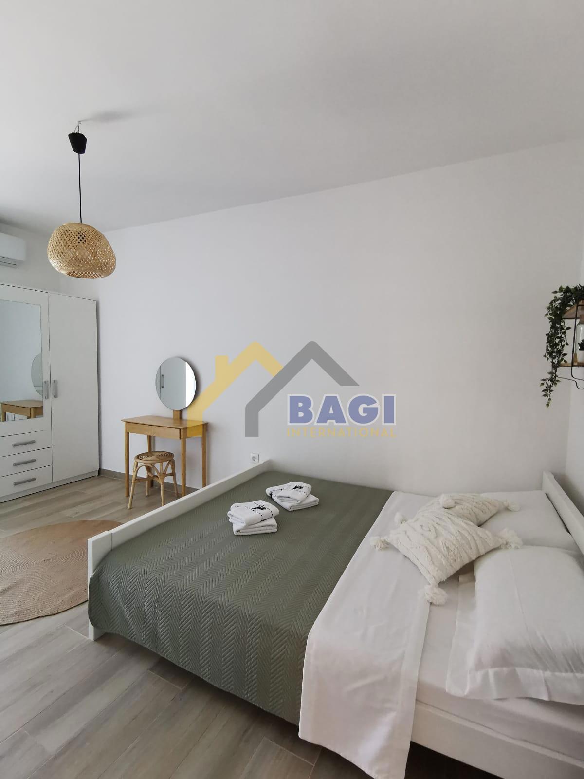 PULA DVOSOBNO STANOVANJE 53m2 IN 50m2 DVORIŠČA