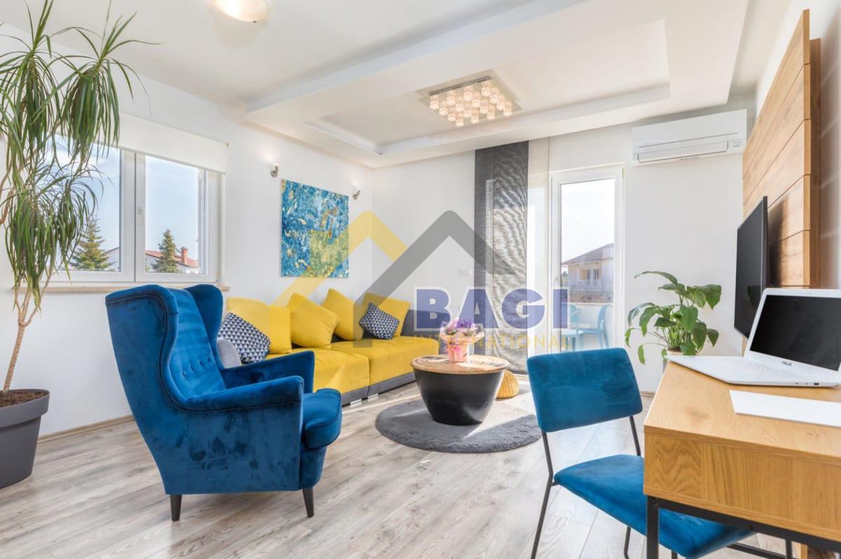 VALBANDON - dvoetažni apartma blizu morja