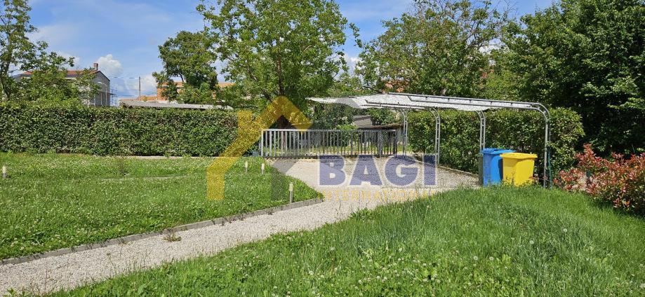 Hiša z bazenom – Sveti Petar v Šumi