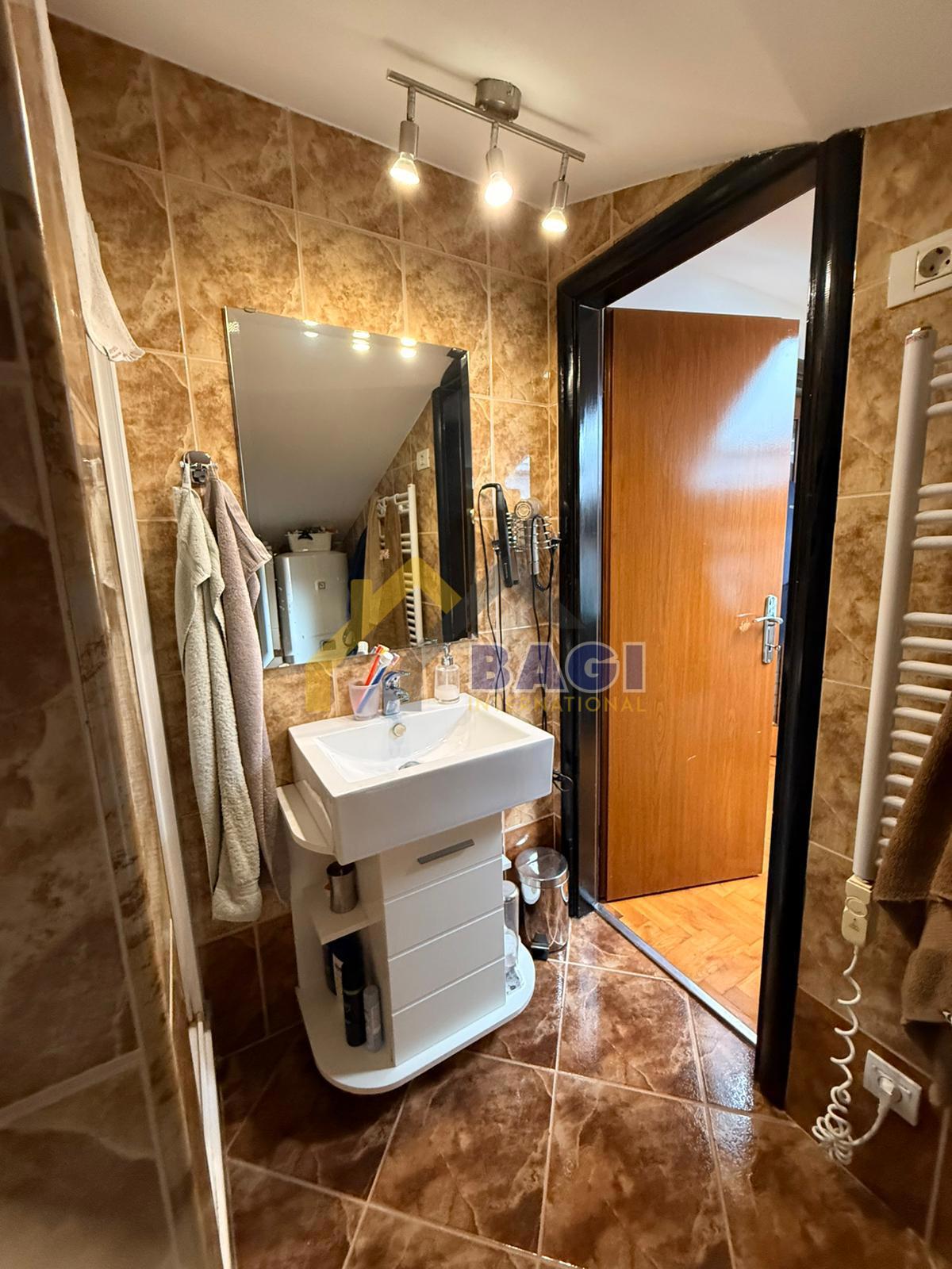 FAŽANA Dvoetažno Stanovanje – 400 m od Morja