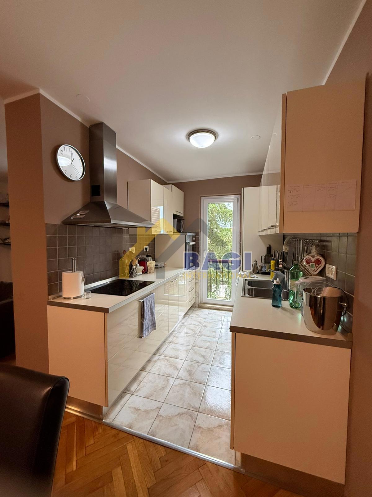 FAŽANA Dvoetažno Stanovanje – 400 m od Morja