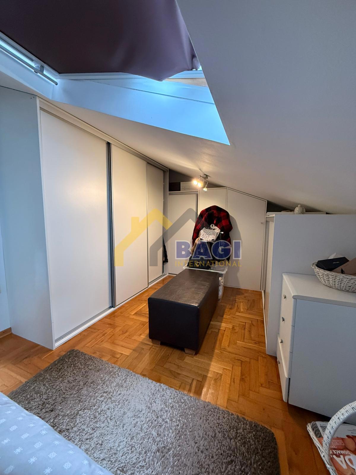 FAŽANA Dvoetažno Stanovanje – 400 m od Morja