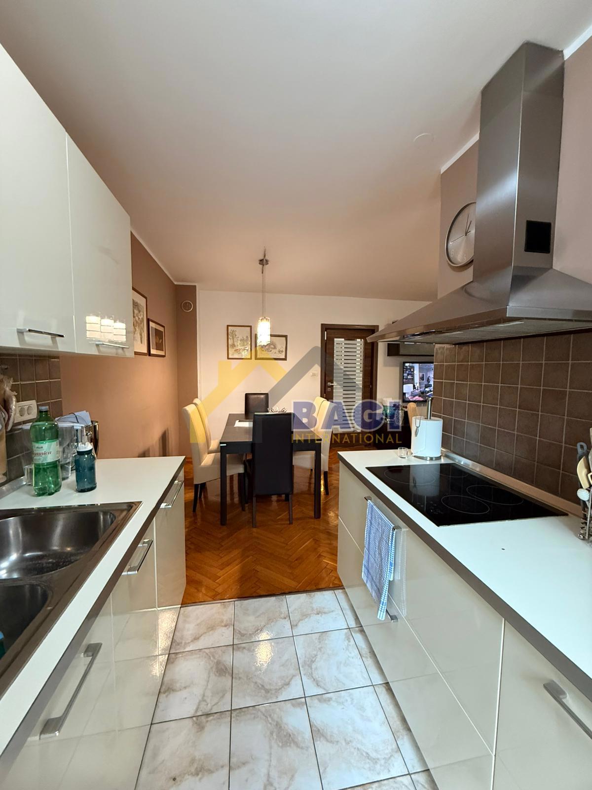 FAŽANA Dvoetažno Stanovanje – 400 m od Morja