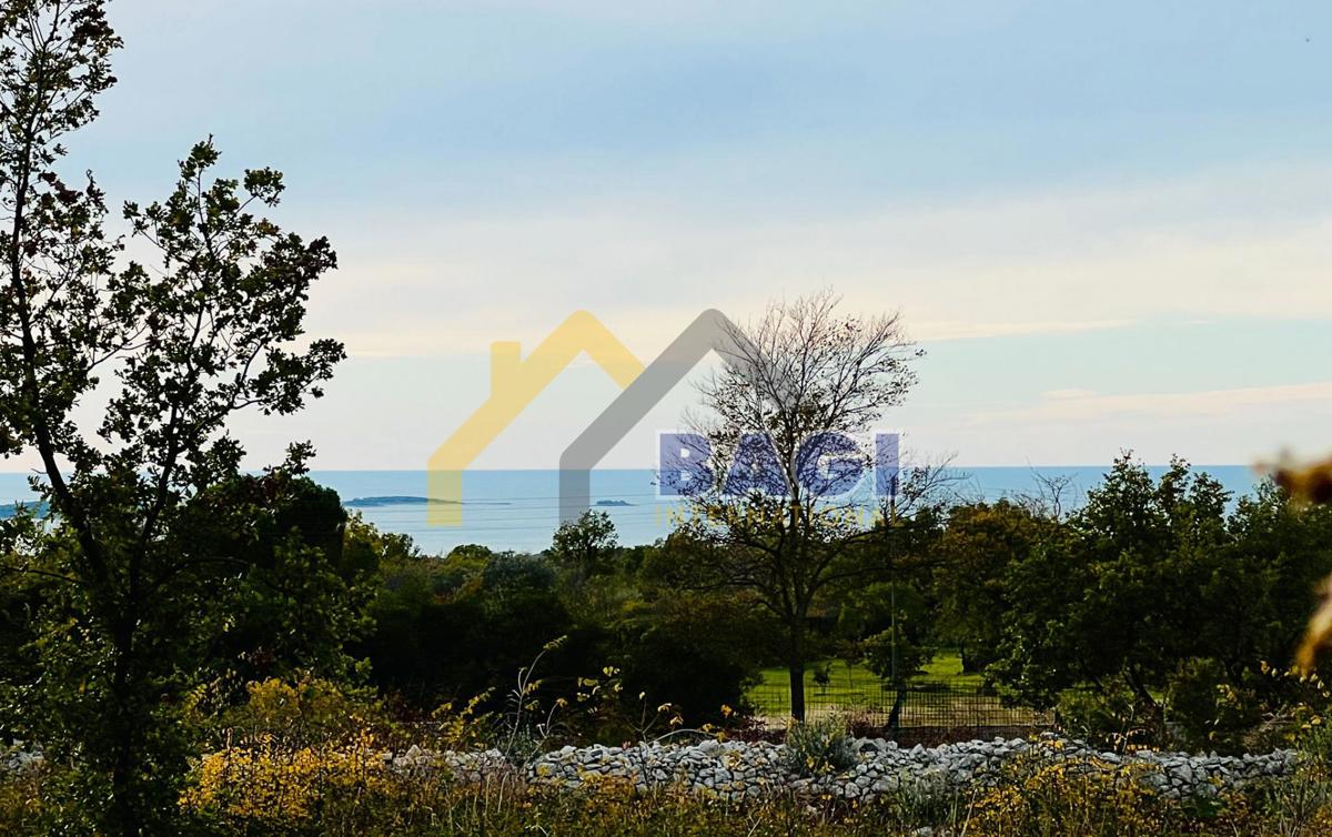 TOP LOKACIJA-Zazidljivo zemljišče s pogledom na morje!!!