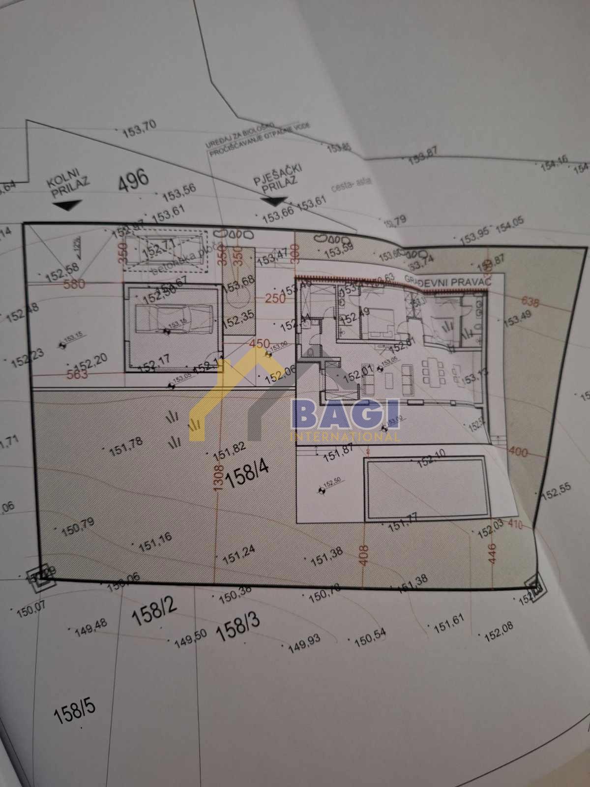 ISTRA - LIŽNJAN Moderna vila z bazenom in garažo