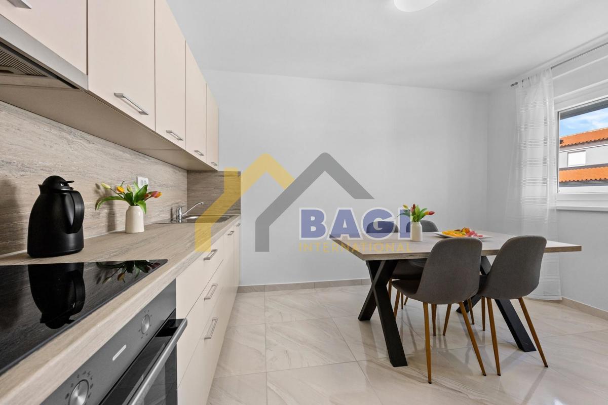 Novo stanovanje na čudoviti lokaciji v Peroju