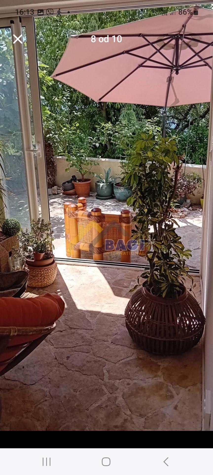 Stanovanje 115m2-terasa 37m2-parcela 485m2-panoramski razgled