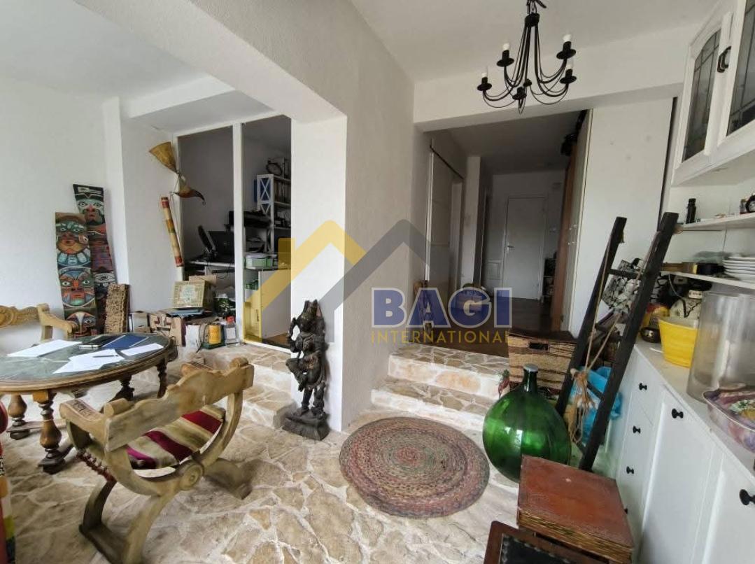 Stanovanje 115m2-terasa 37m2-parcela 485m2-panoramski razgled