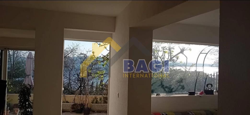 Stanovanje 115m2-terasa 37m2-parcela 485m2-panoramski razgled