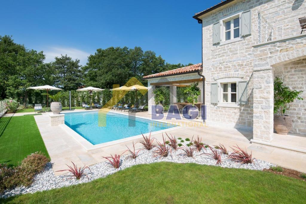 kskluzivna istrska vila v bližini Kanfanarja