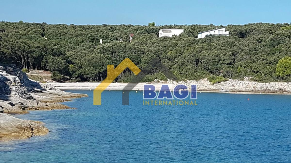 Peruški Kmetijsko zemljišče v bližini morja 900m2