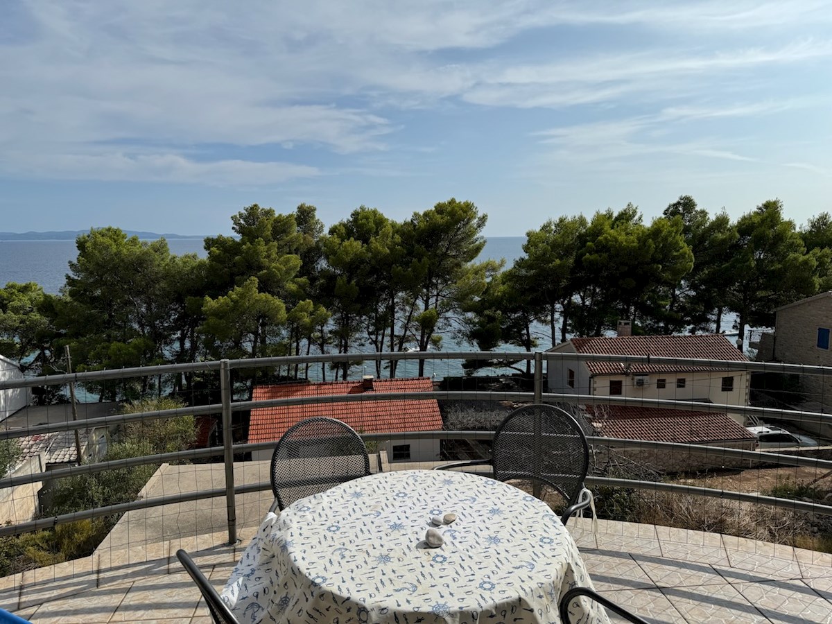 Šarmanten apartma s pogledom na morje na južni strani otoka Hvara, Ivan Dolac, O.Hvar