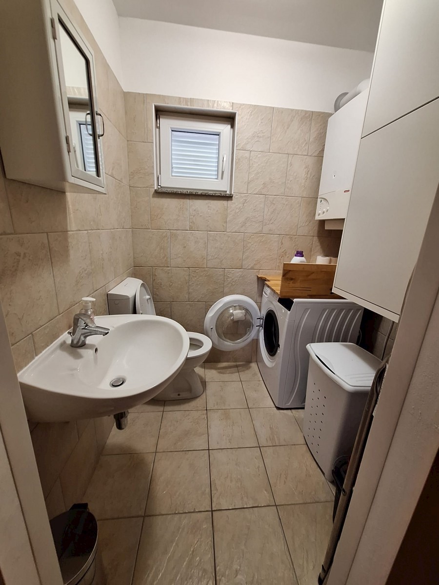 Stanovanje - Ližnjan