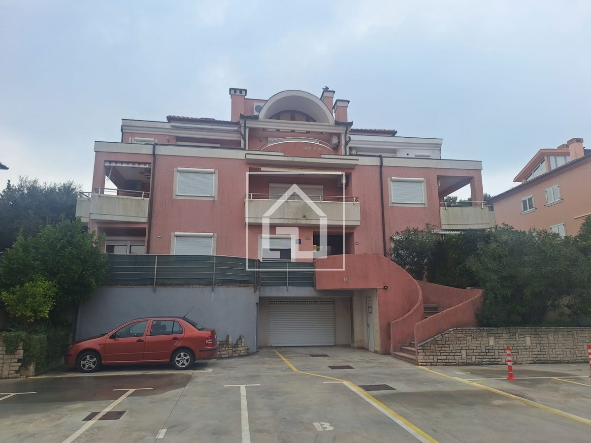 Stanovanje Premantura , dvoetažni stan