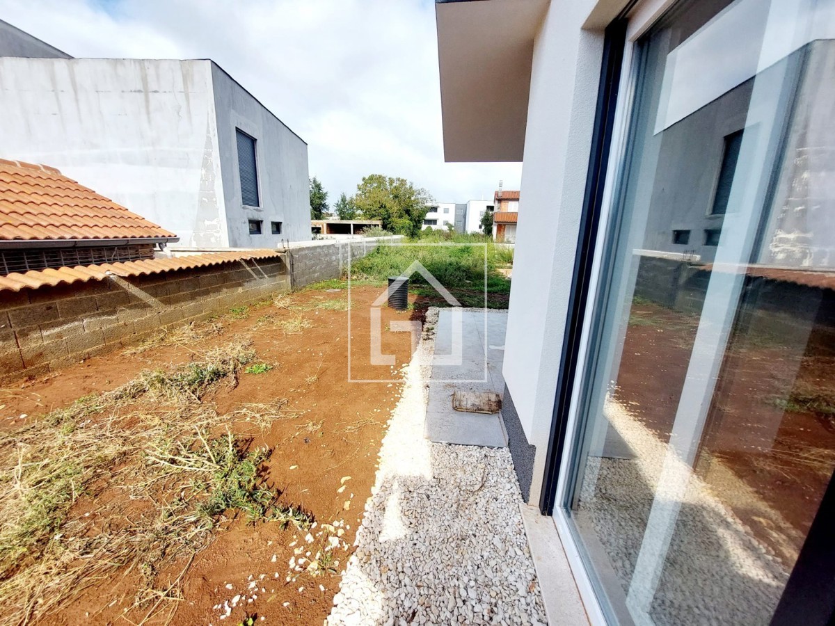 Hiša Medulin, odlična lokacija, novogradnja. Hiša s 4 spalnicami in 4 kopalnicami!!