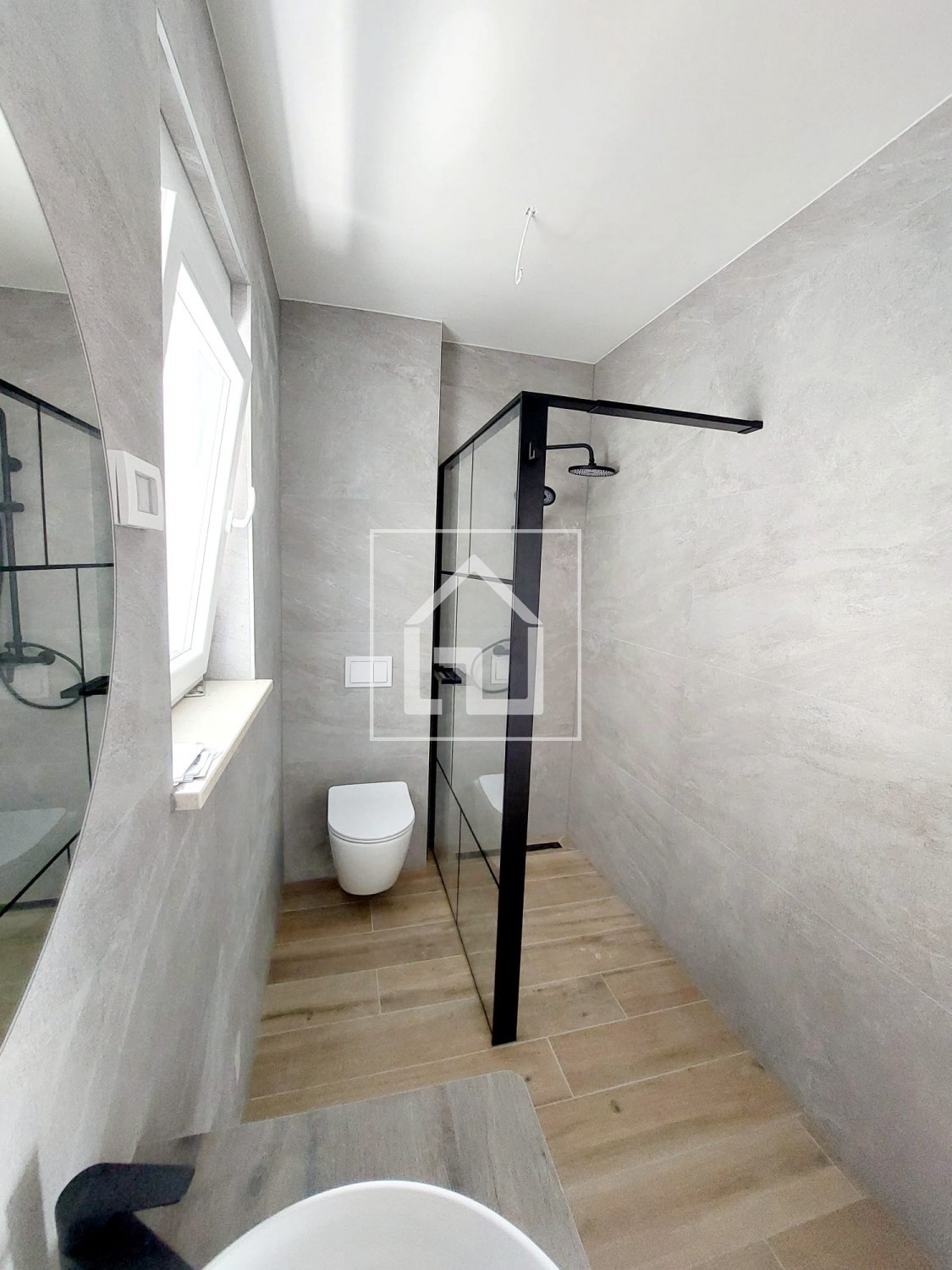 Hiša Medulin, odlična lokacija, novogradnja. Hiša s 4 spalnicami in 4 kopalnicami!!