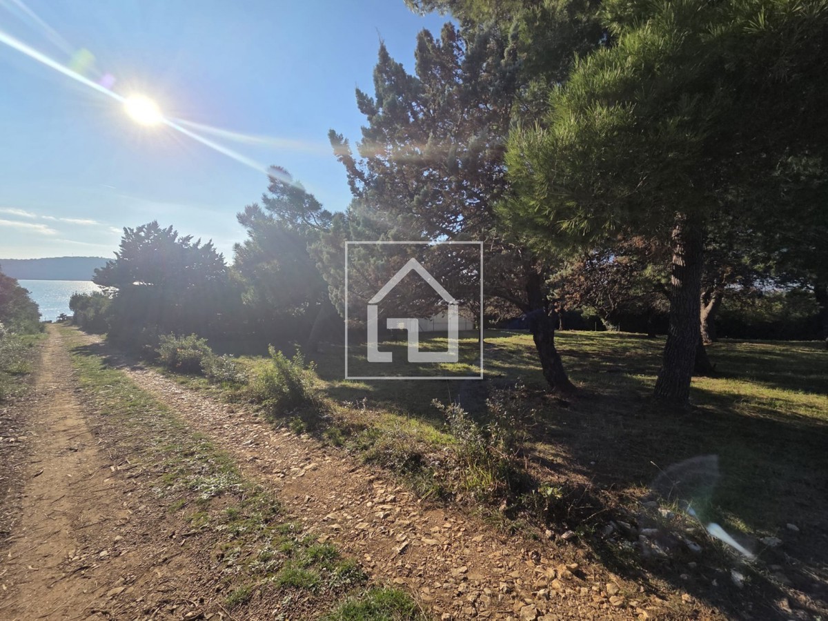 Zemljišče - Medulin