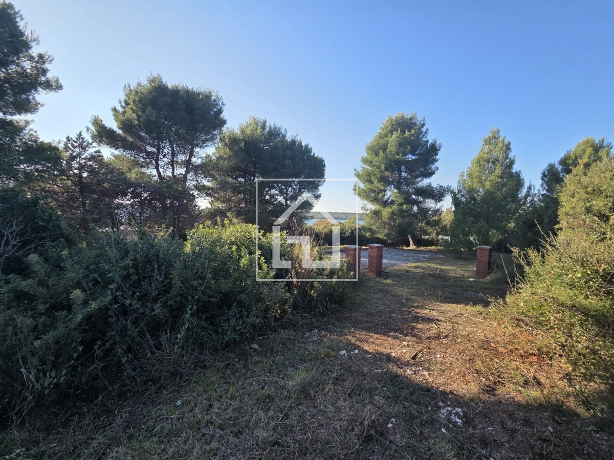 Zemljišče - Medulin