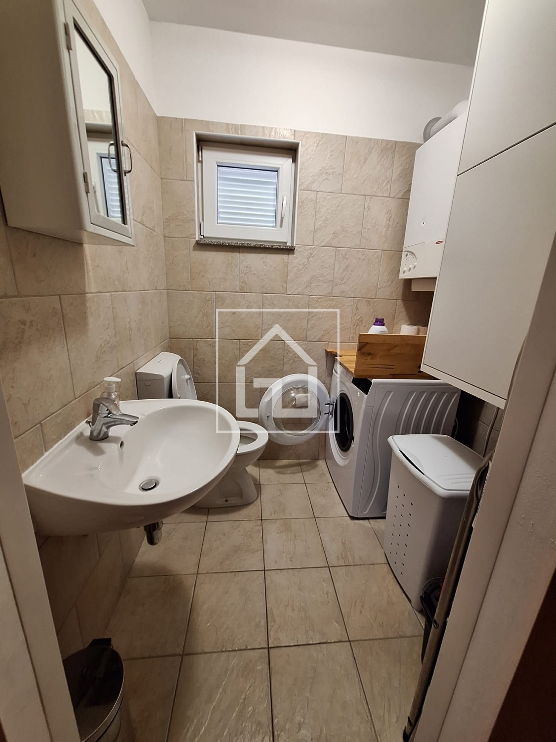 Stanovanje - Ližnjan