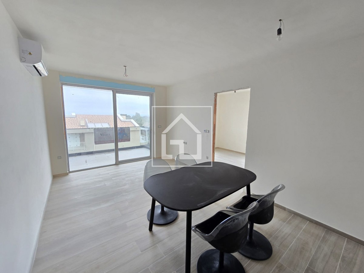 Stanovanje - Ližnjan