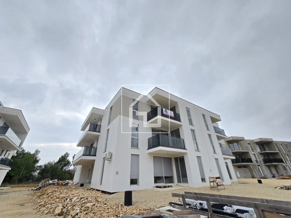 Stanovanje - Ližnjan