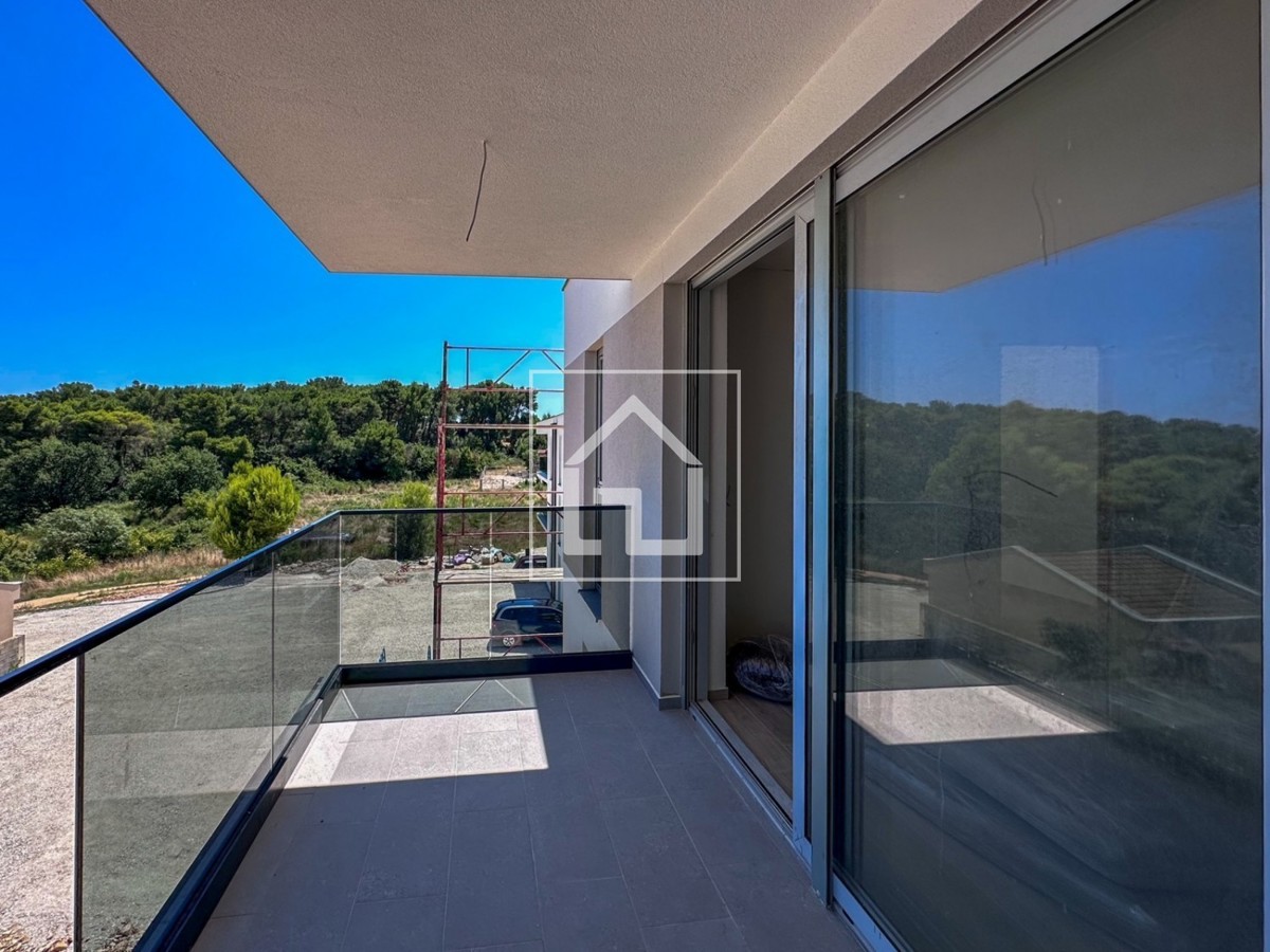 Stanovanje - Ližnjan