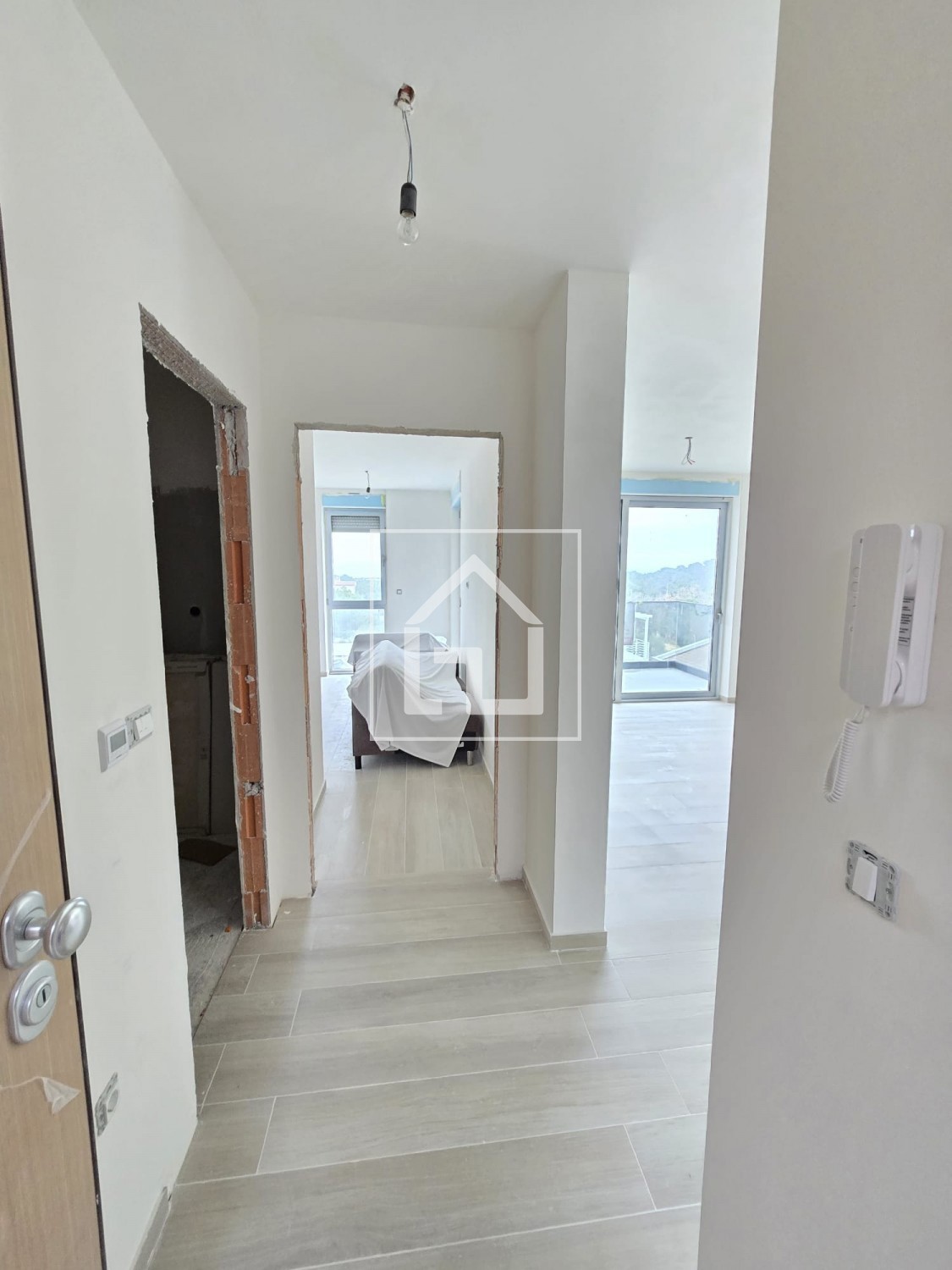 Stanovanje - Ližnjan