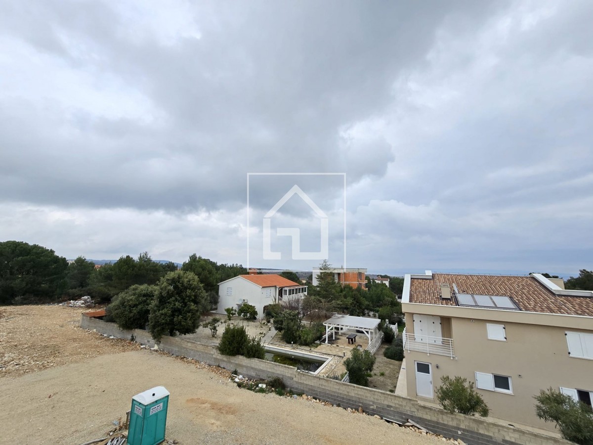 Stanovanje - Ližnjan