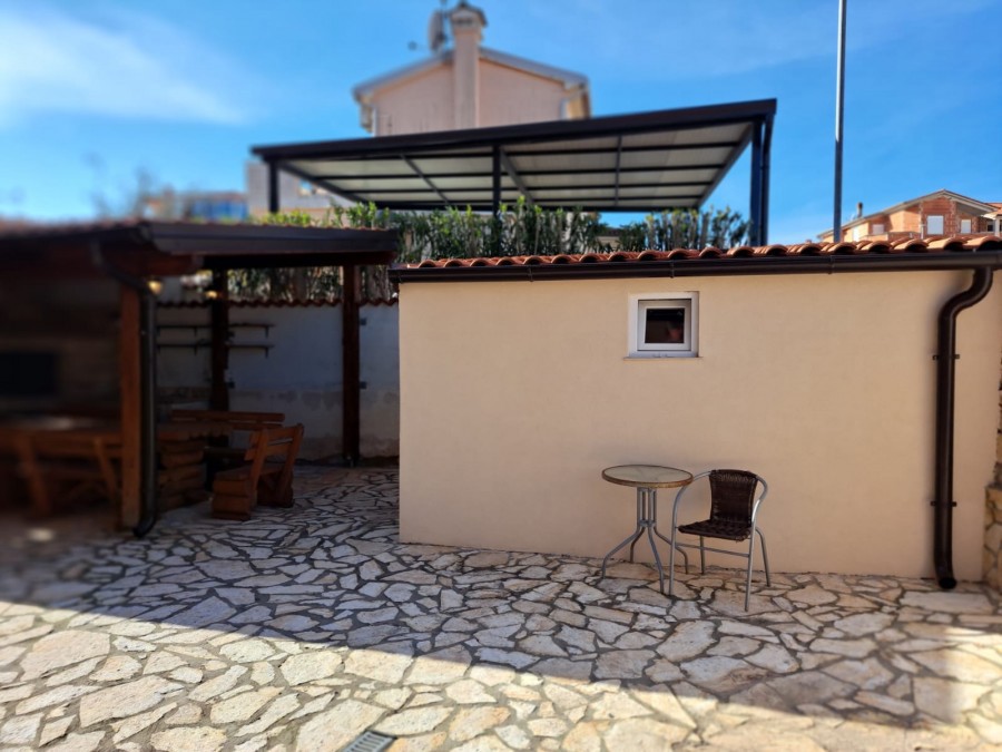 Stanovanje - Ližnjan