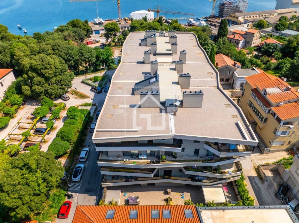 Stanovanje - Pula