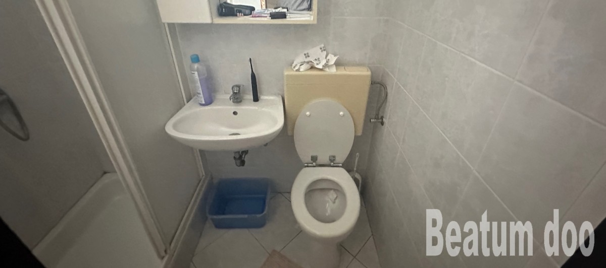 Stanovanje v pritličju, z vrtom, Novigrad