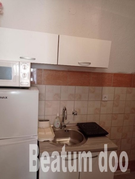 Studio v središču mesta, prvo nadstropje, pogled na morje, Novigrad