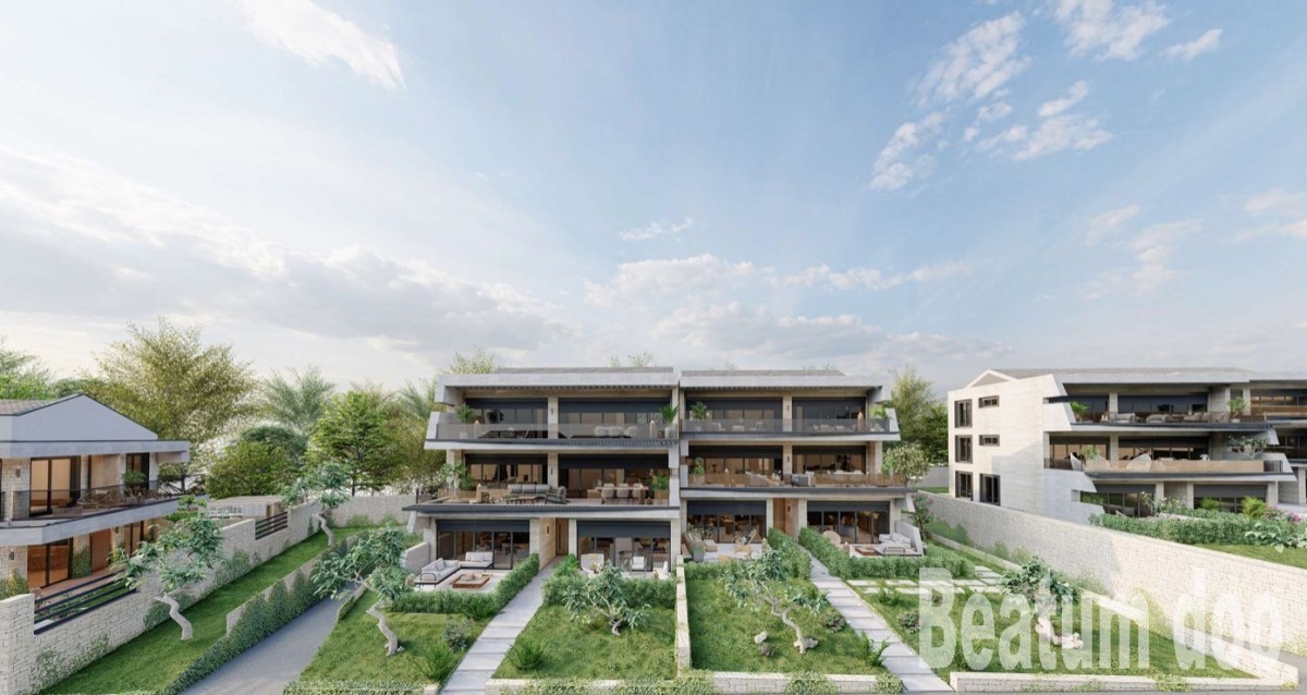 Apartma v prvem nadstropju, v luksuznem kompleksu, Umag