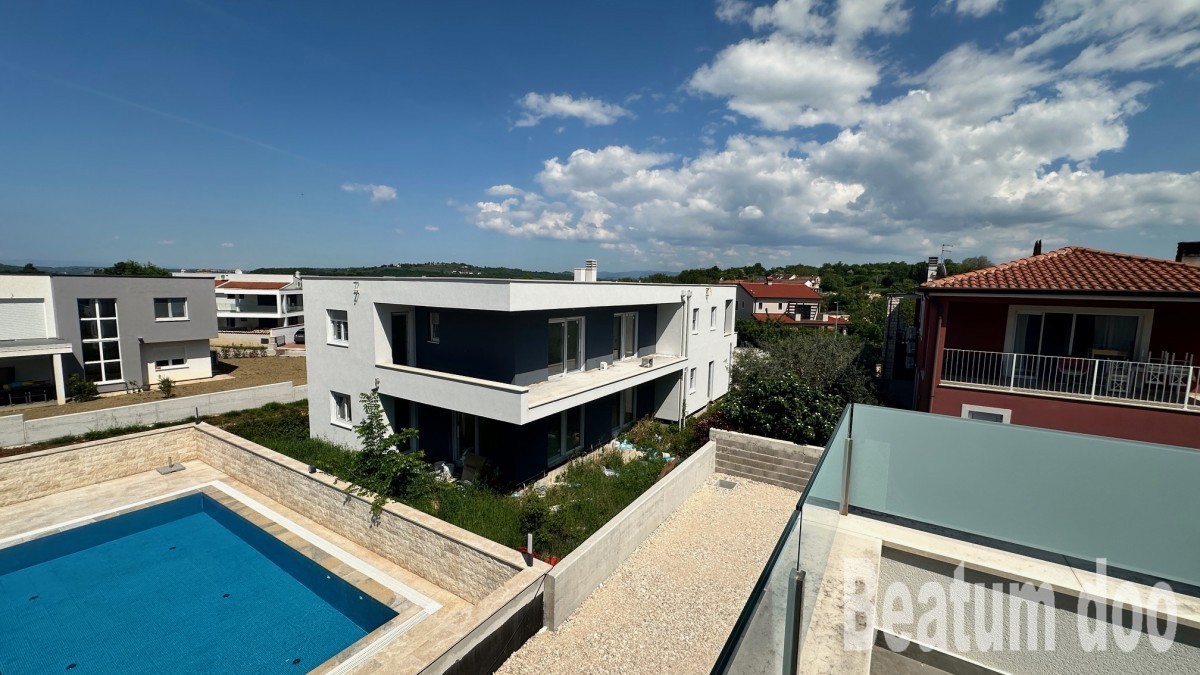Hiša v projektu, novogradnja, Kastel,