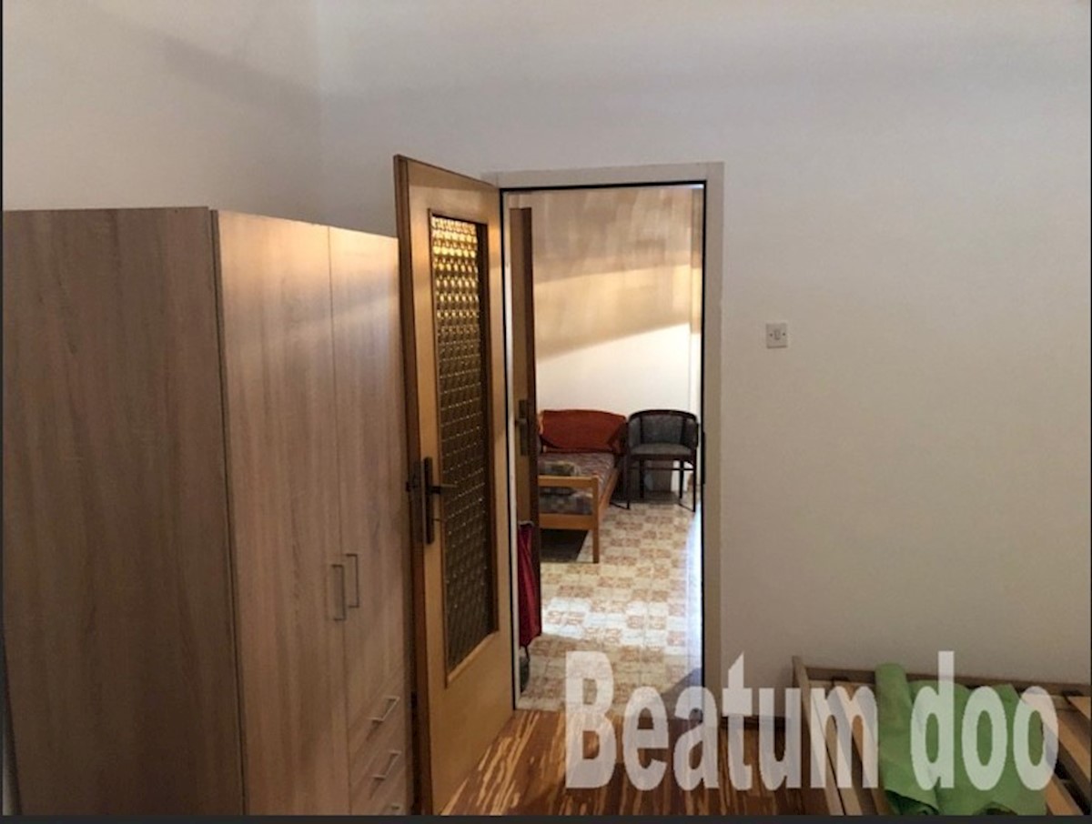 Hiša za obnovo v centru Pule