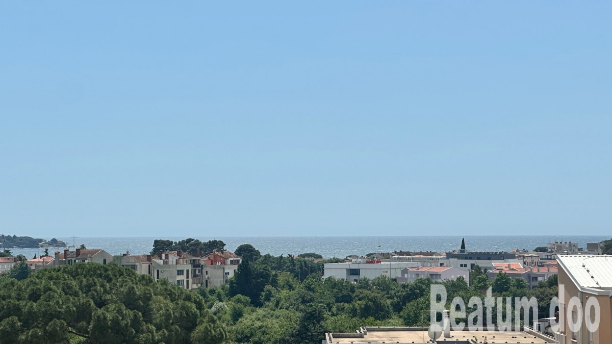 Prodaja stanovanja s pogledom na morje